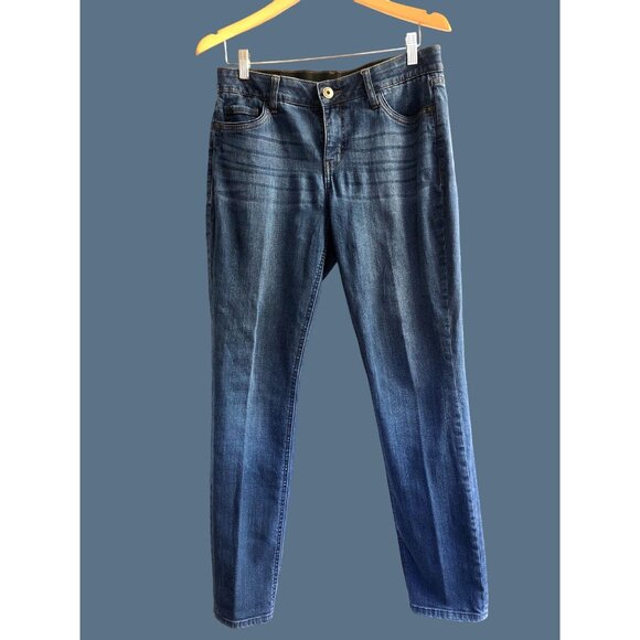 LIZ CLAIBORNE-MEDIUM WASH 98% COTTON ELASTIC WAIST CLASSIC SLIM LEG JEANS SIZE 8 - Picture 1 of 7